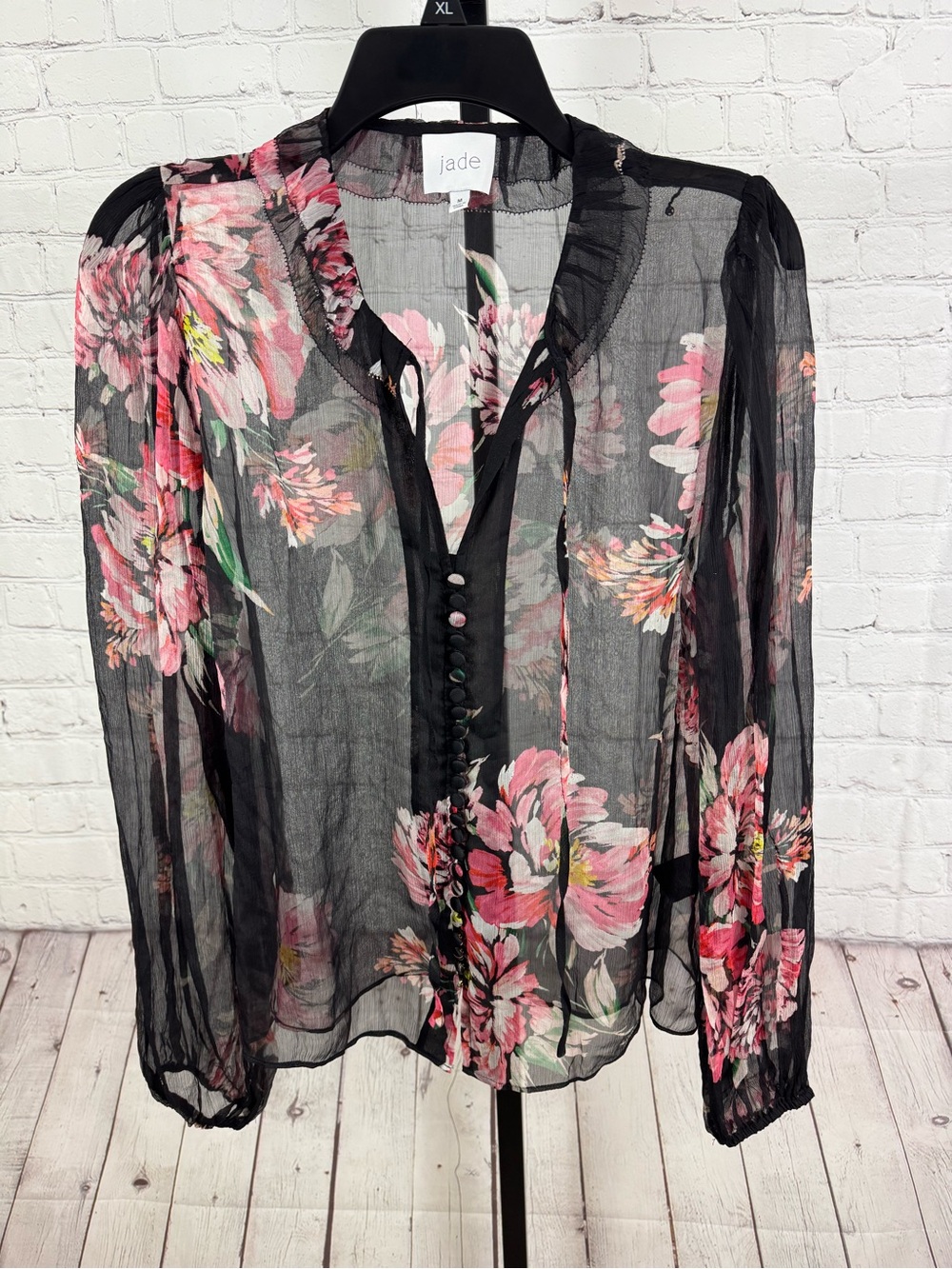 Jade by Johnny Was Jaycee Peasant Blouse 100% Silk Black Floral Size Medium
